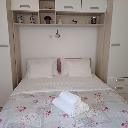 Private Room In The Center Of Split Exterior photo