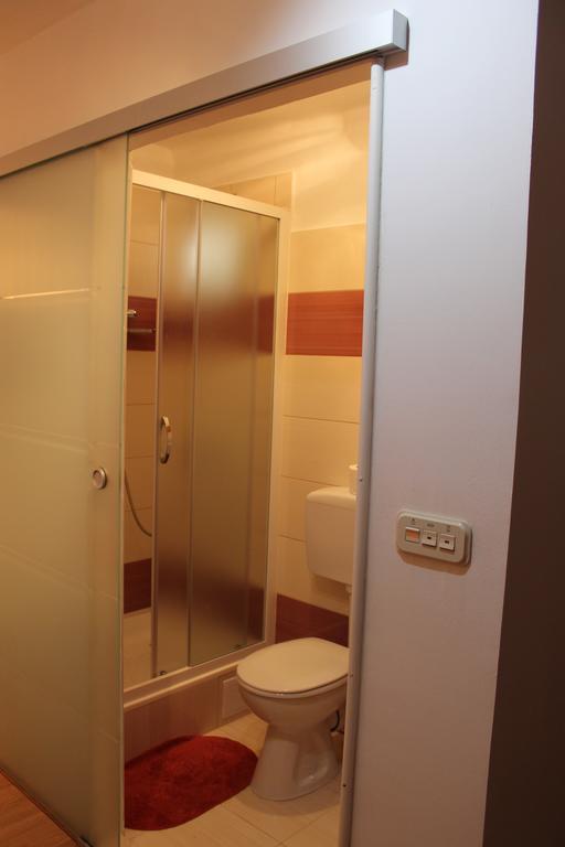 Private Room In The Center Of Split Exterior photo